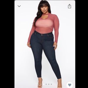 All the Right Curves Booty Lifter Jeans